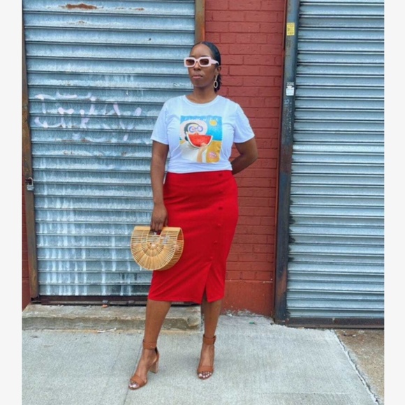 Graphic Appliqué White Summer Tee Shirt Crewneck - Picture 11 of 13